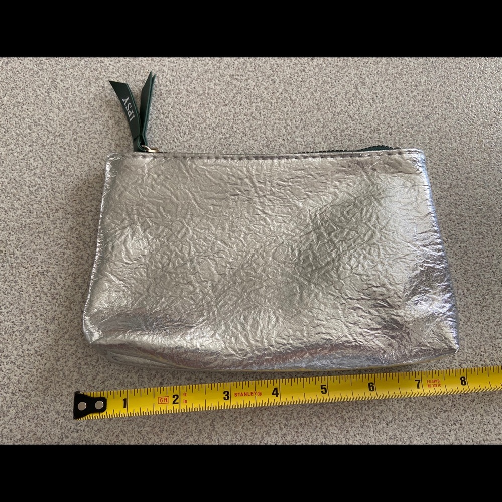 Ipsy cosmetic bag